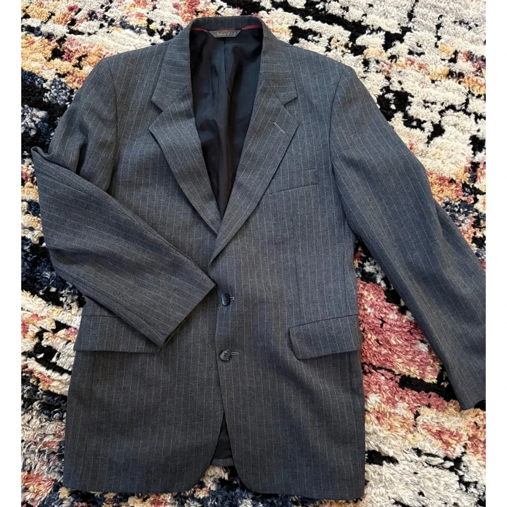 Levi Strauss & Co Business Class Mens Blazer 40R Grey Pinstripe Suit Jacket USA